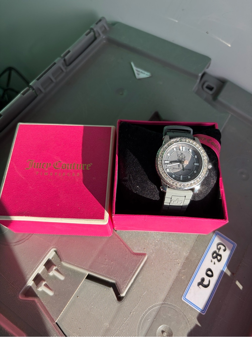 Juicy Couture Crystal Shine (or Pedigree collection) quartz wristwatch